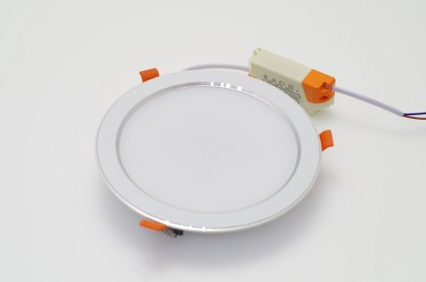 Oczko oprawa sufitowa Downlight 7W 4000K 720lm 230V Oczko oprawa sufitowa Downlight 7W 4000K 720lm 230V
