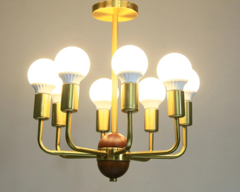 Lampa sufitowa LED wisząca złota nowoczesna 8xE27 Lampa sufitowa LED wisząca złota nowoczesna 8xE27